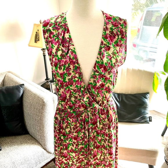XXL ICHI maxi dress. New, never worn. Snap to close deep V. - Picture 1 of 6